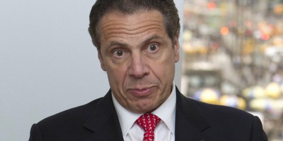 Disgraced New York Governor Resigns 3