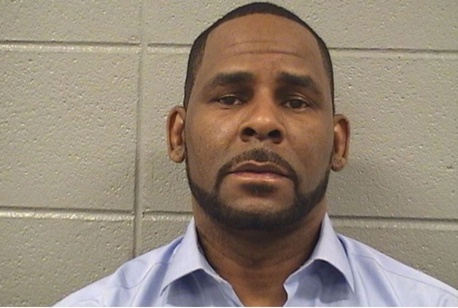 R Kelly Found Guilty in Sex Trafficking Trial 4