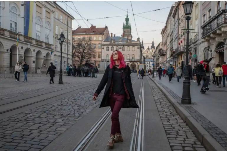 Transgender Ukrainians Forced Back To Front Lines 1