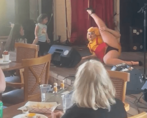 Wanderlinger Brewing Co Drag Show Includes Child Stroking Drag Queen’s Groin During Provocative Performance 2